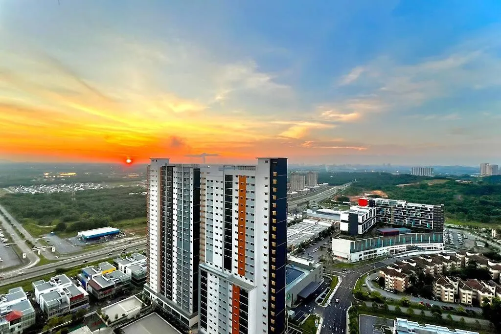 Apartment Alanis Residence 3Br Free Wifi + Netflix Sepang Malaysia