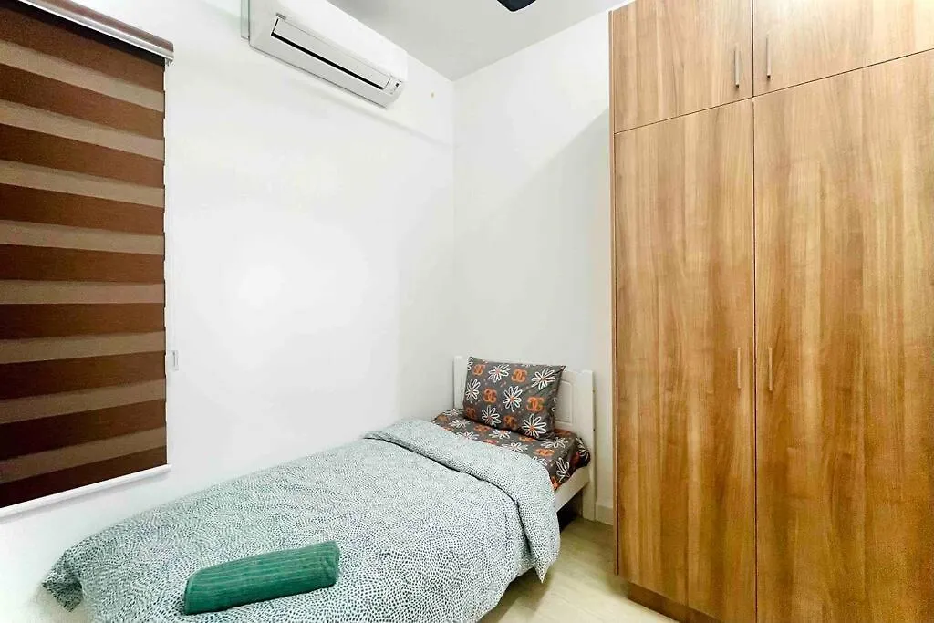 Alanis Residence 3Br Free Wifi + Netflix Sepang Malaysia